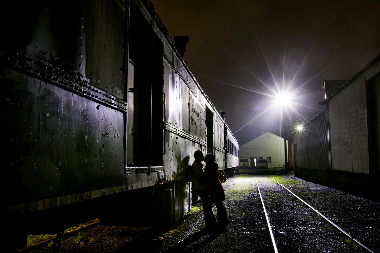 A night near the trains