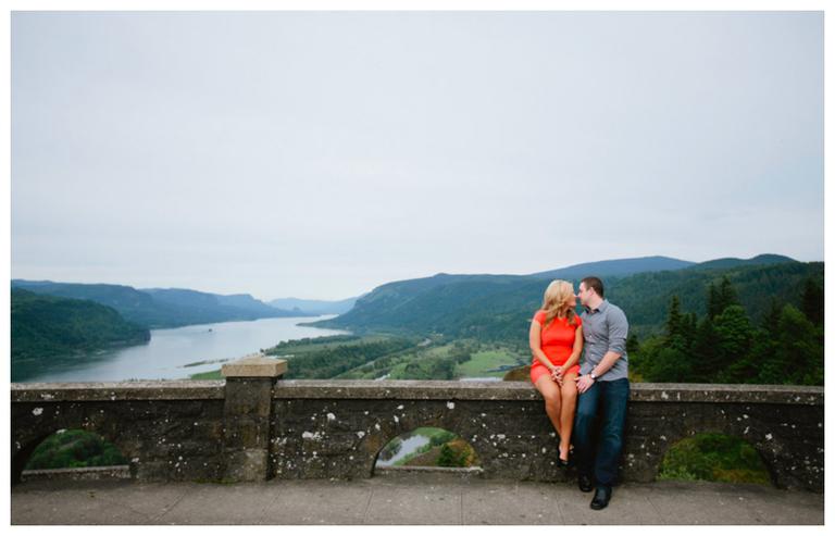 Jessica and Tim | Columbia River Gorge Engagement Photos