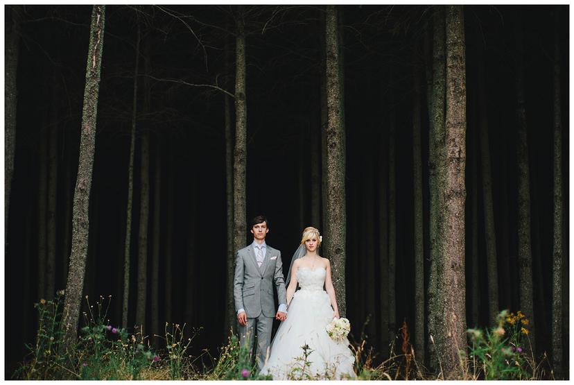 Amber and Thomas | Scotts Mills Wedding Photography