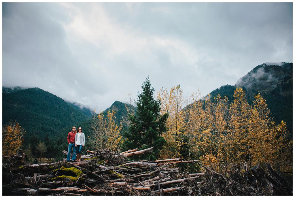 Tamra and Luke | Mt. Hood Engagement Pictures
