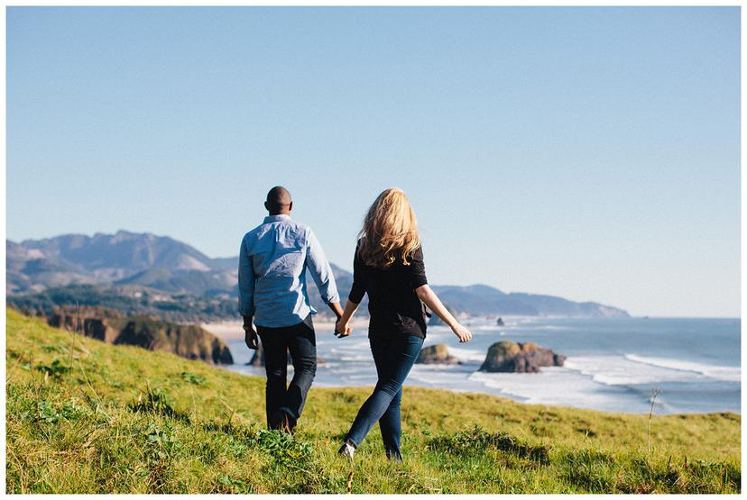 Laura and Ryan | Cannon Beach Engagement Photos