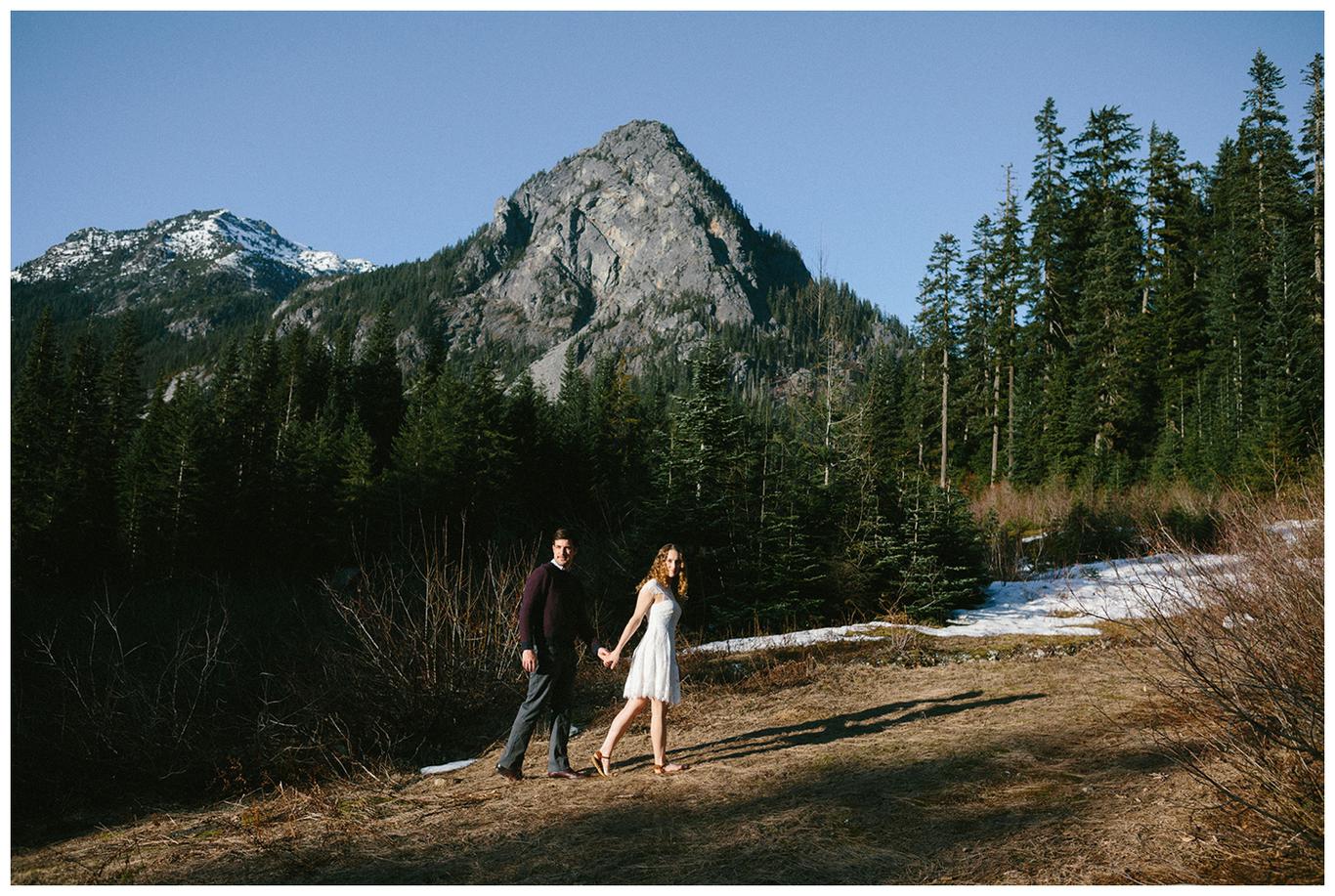 Lauren and Dominic | Seattle Engagement Photos
