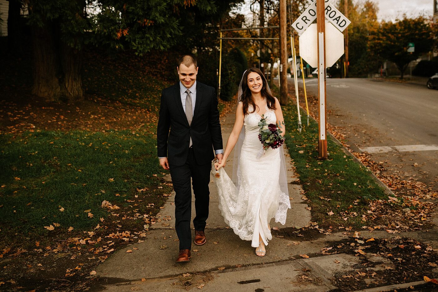oaks-pioneer-church-wedding-portland-_0010.jpg