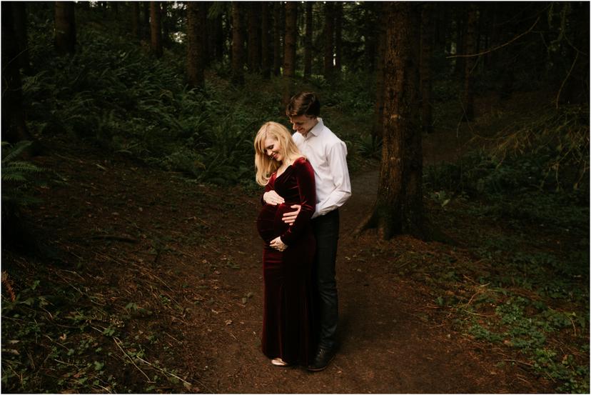 Portland Maternity Photographer | Amber and Thomas