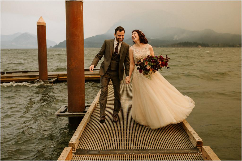 Columbia River Gorge Elopement | Erin and Joe