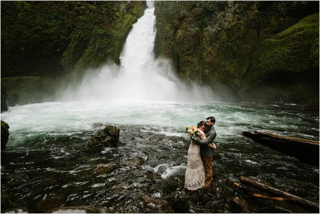 Portland Backyard Wedding and Wahclella Falls Elopement | Jenna and Eric