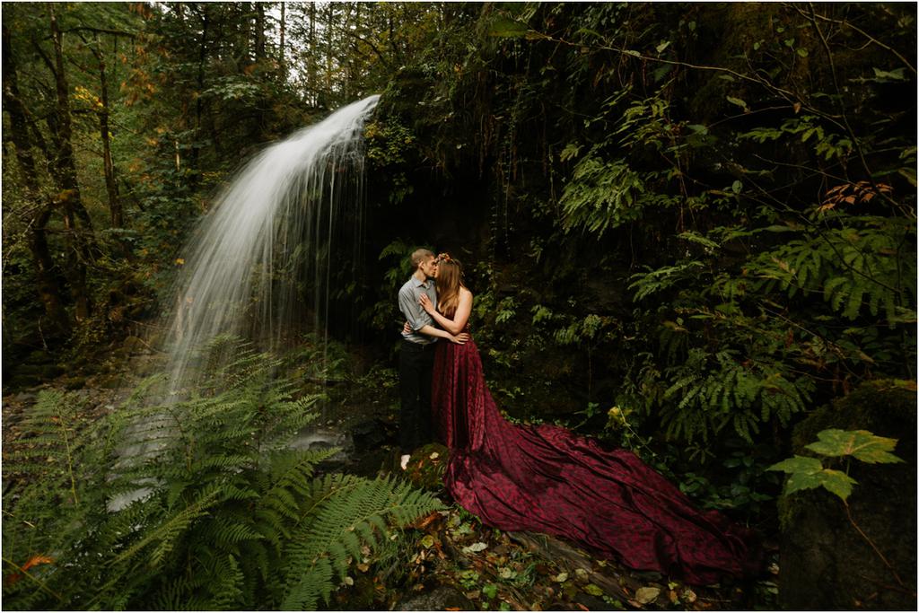 Columbia River Gorge Anniversary Photos at Steep Creek Falls | Kirsten and RJ