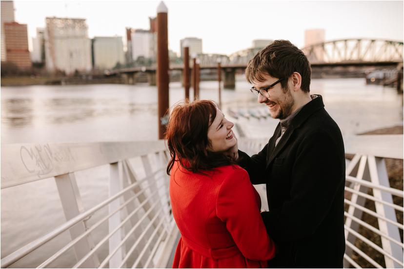 Downtown-Portland-Engagement-Photos-Eastbank-Esplanade_2229