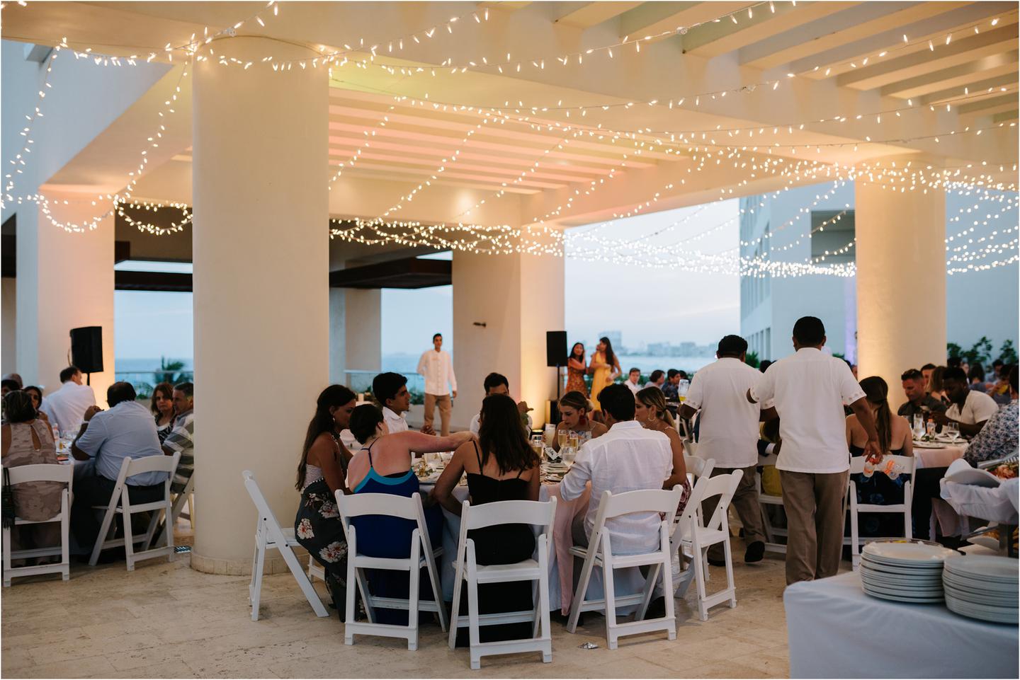 06-Entrance-First-Dance-Hyatt-Ziva-Reception-17