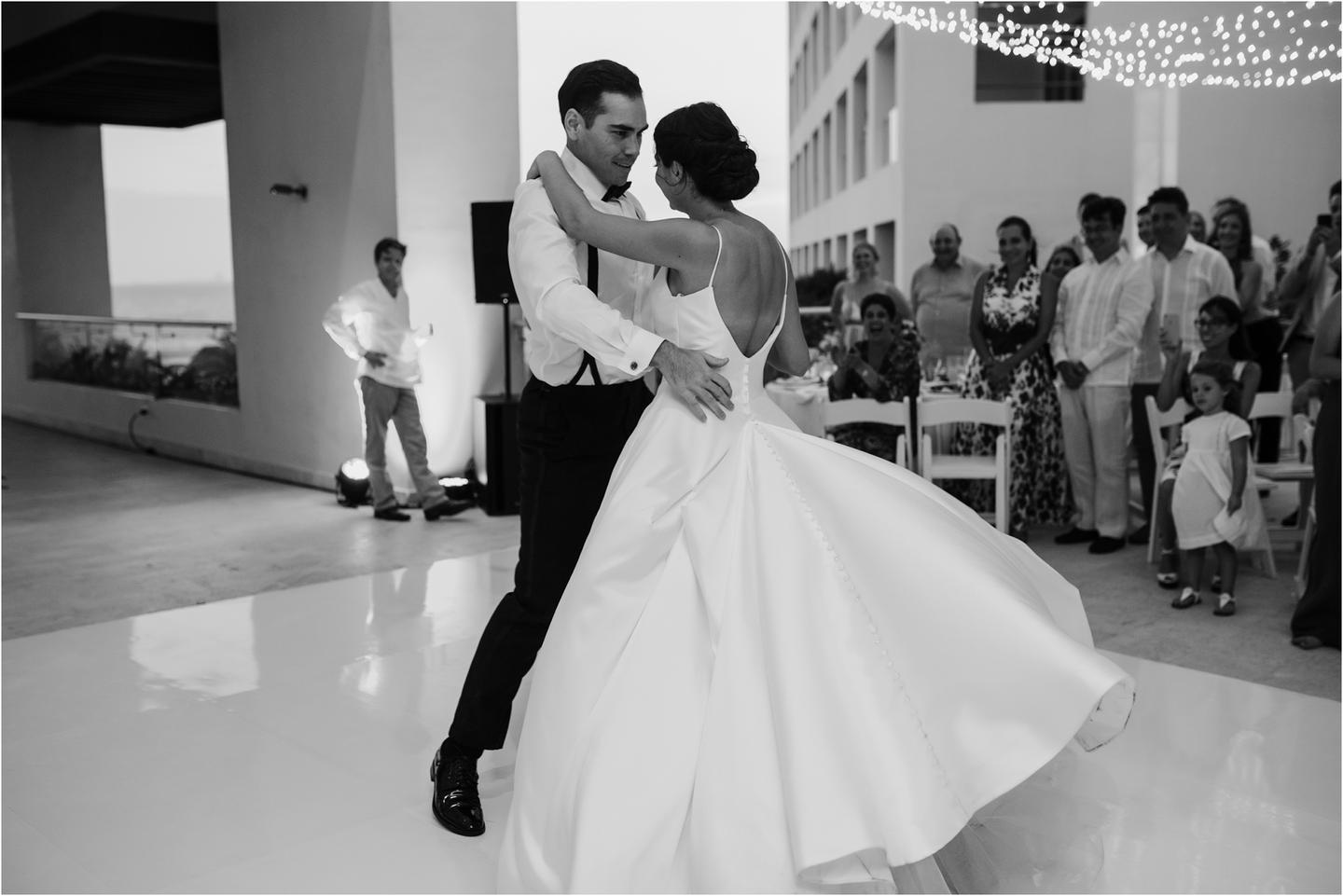 06-Entrance-First-Dance-Hyatt-Ziva-Reception-54