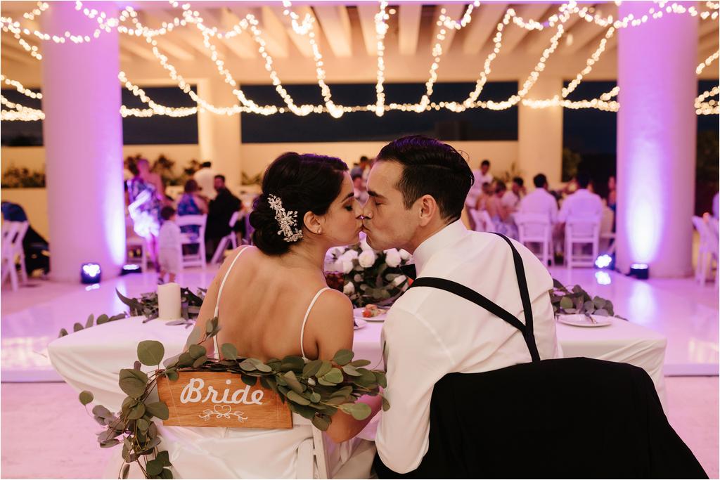 07-Dinner-Toasts-Cake-Hyatt-Ziva-Wedding-33