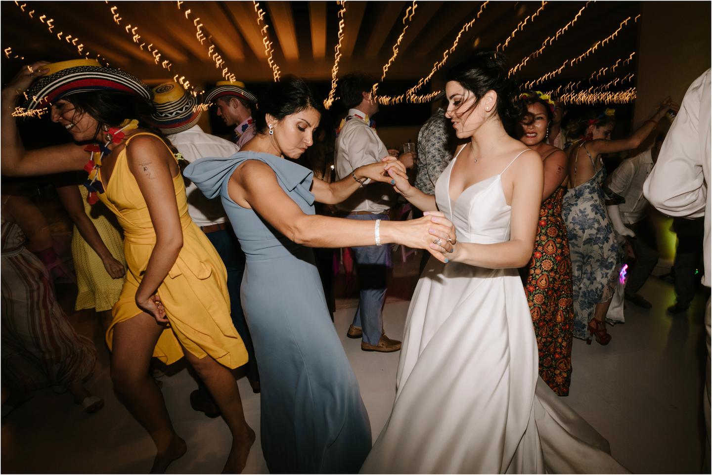 08-Late-Night-Hyatt-Ziva-Cancun-Wedding-Reception-154