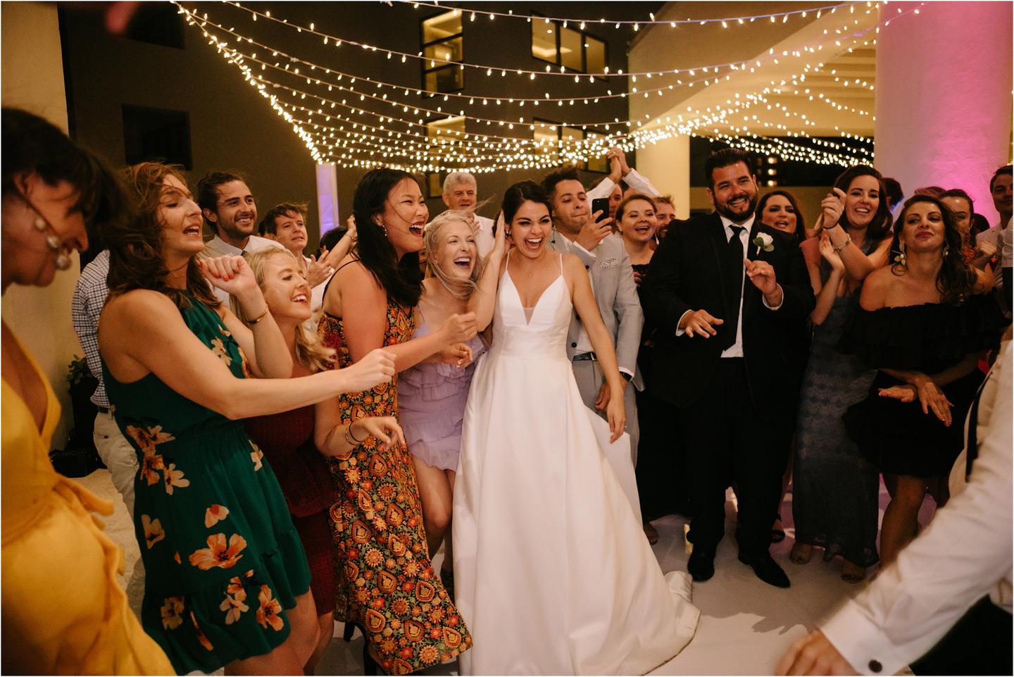 08-Late-Night-Hyatt-Ziva-Cancun-Wedding-Reception-25