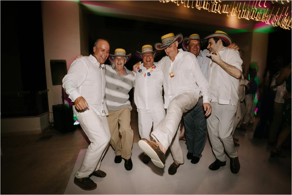 08-Late-Night-Hyatt-Ziva-Cancun-Wedding-Reception-358