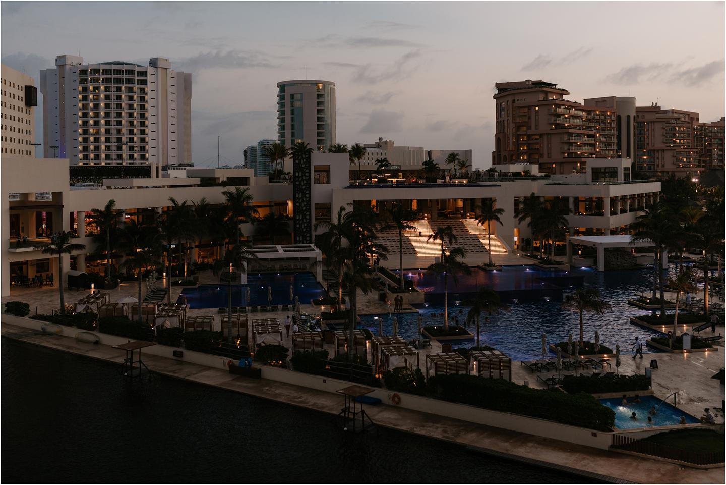 Cancun-Mexico-Wedding-Photographer-7634