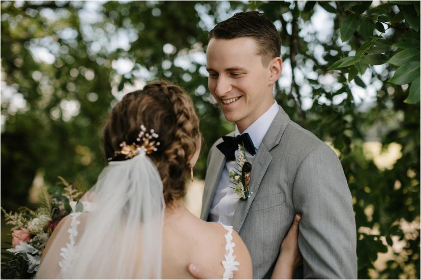 2-tin-roof-barn-wedding-2231