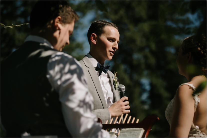 2-tin-roof-barn-wedding-4002