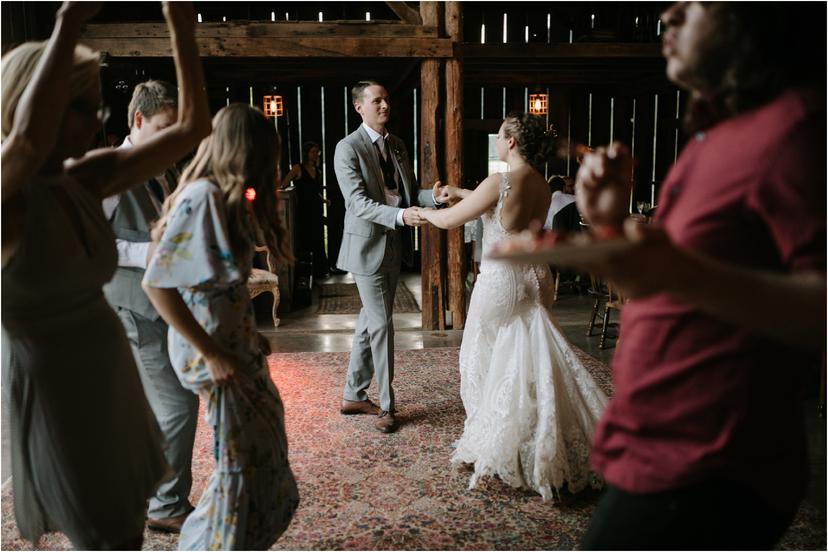 2-tin-roof-barn-wedding-5873