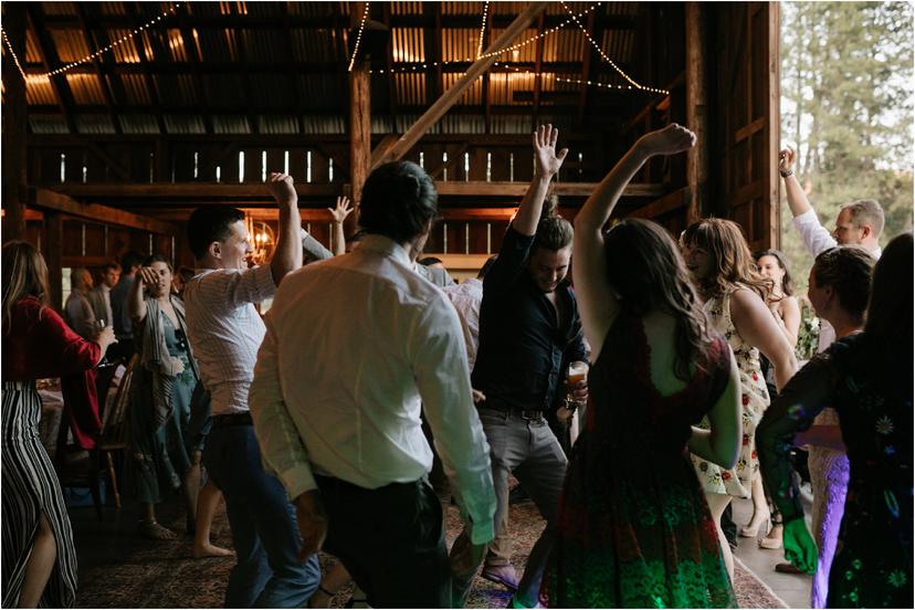 2-tin-roof-barn-wedding-6652