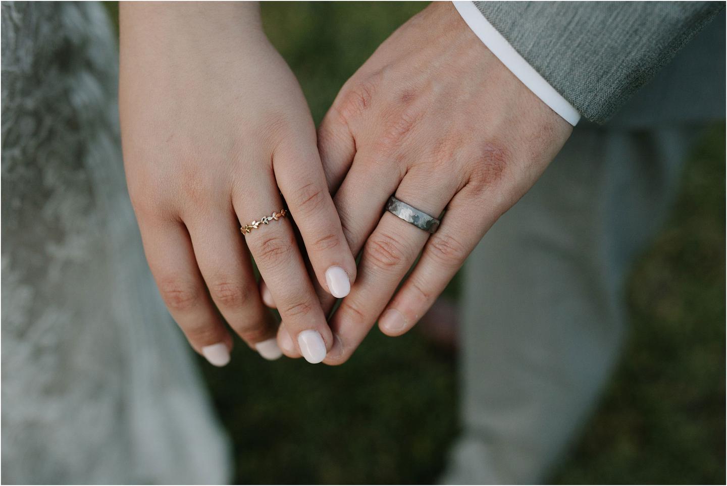 2-tin-roof-barn-wedding-7036
