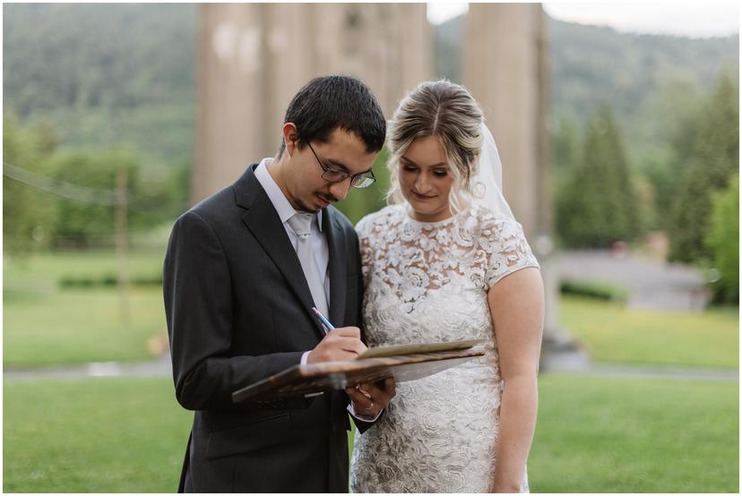 cathedral-park-elopement-st-1173