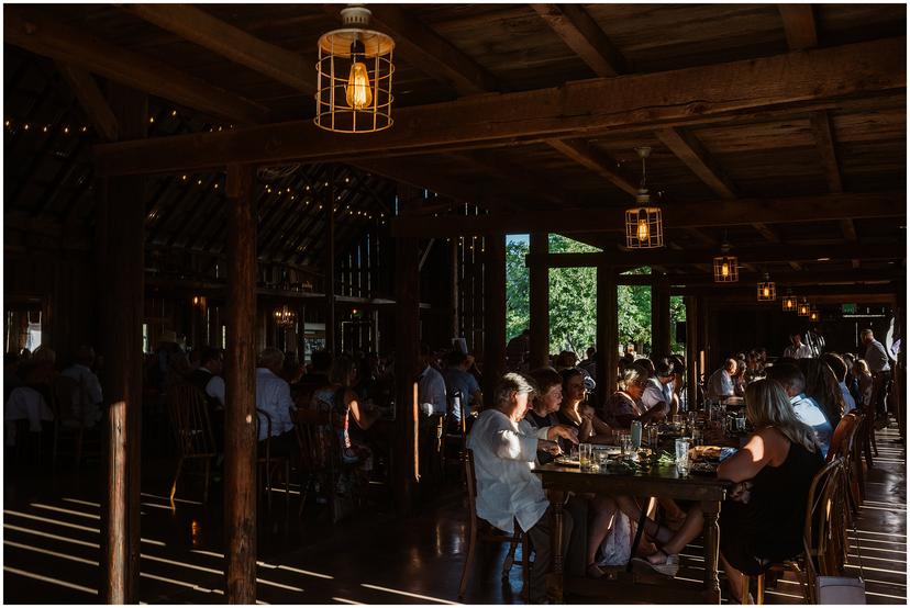 tin-roof-barn-wedding-stdr-1784