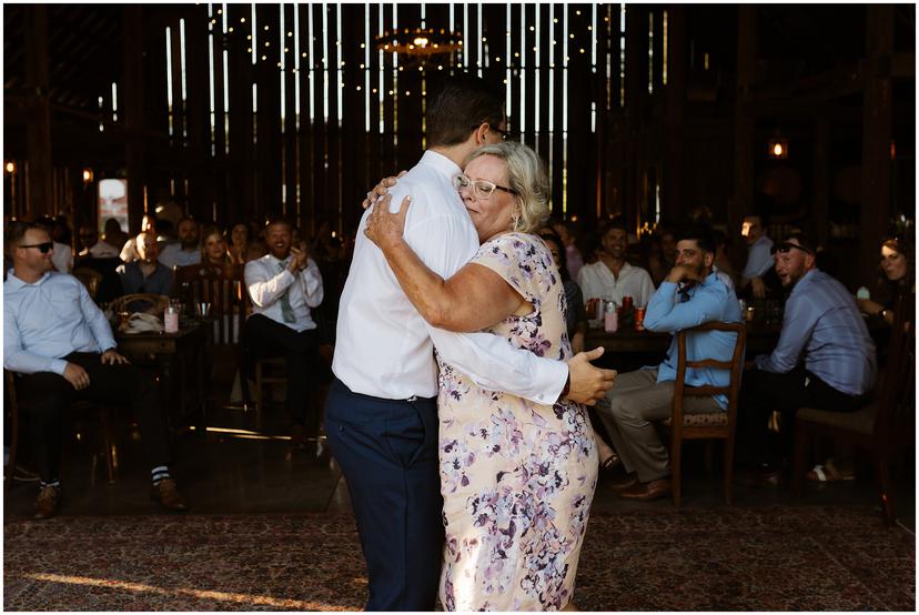 tin-roof-barn-wedding-stdr-1972