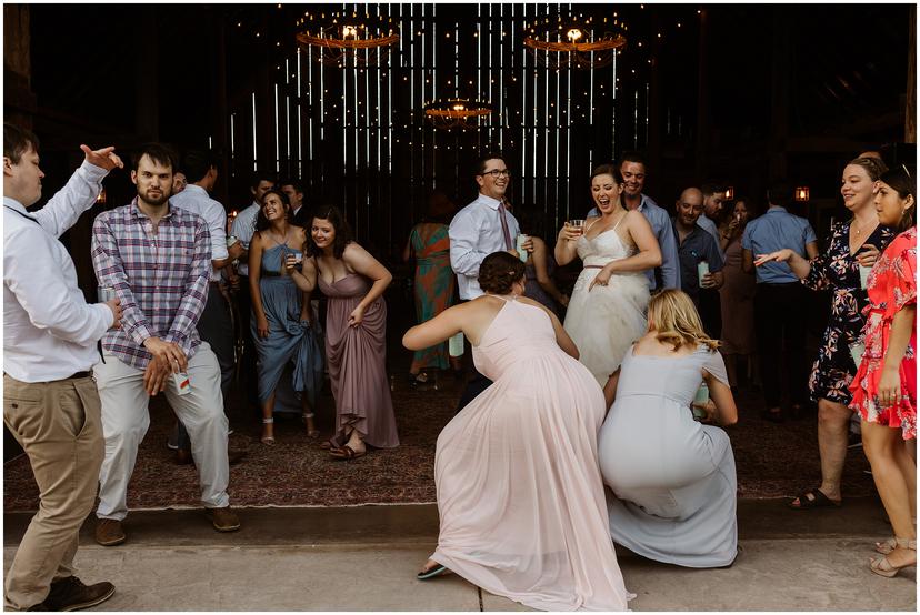 tin-roof-barn-wedding-stdr-2180