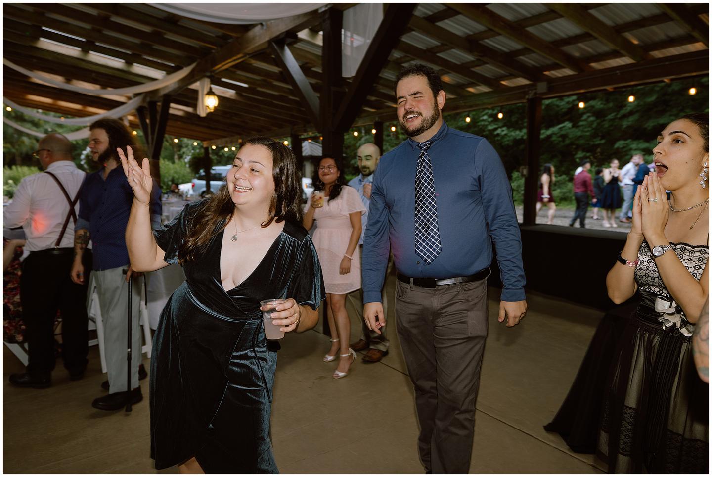 hornings-hideout-wedding-lakeside_0235