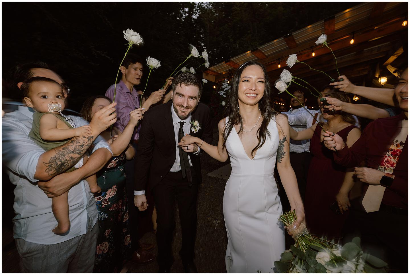 hornings-hideout-wedding-lakeside_0245