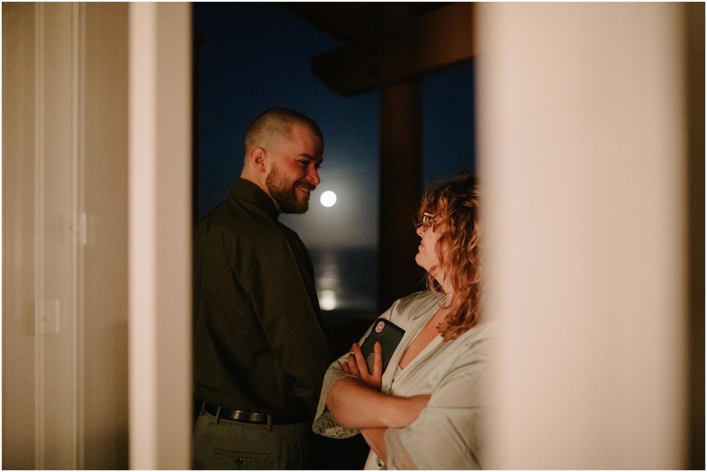 devils-punchbowl-elopement-newport-oregon-0212