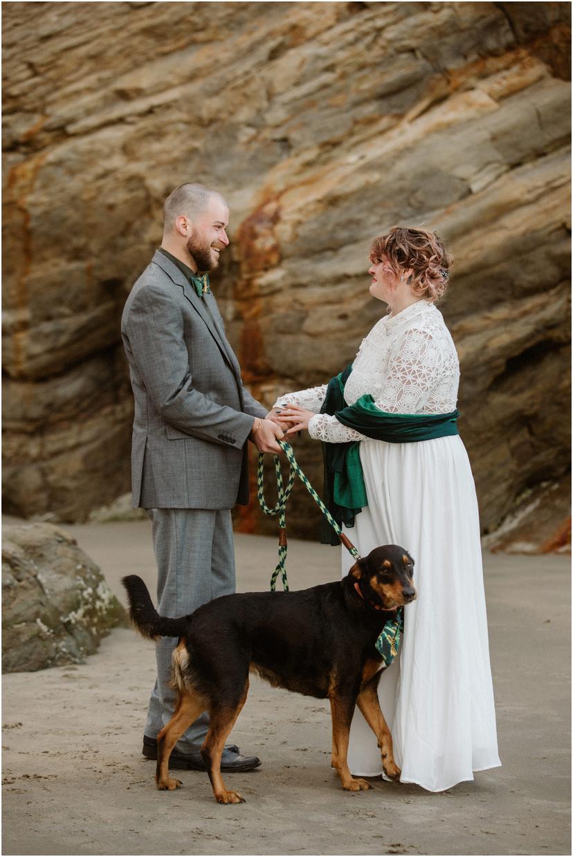 devils-punchbowl-elopement-newport-oregon-0421