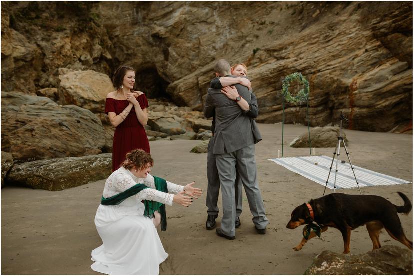 devils-punchbowl-elopement-newport-oregon-0743