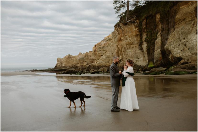 devils-punchbowl-elopement-newport-oregon-0783