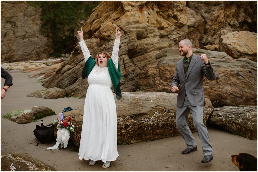 devils-punchbowl-elopement-newport-oregon-0889