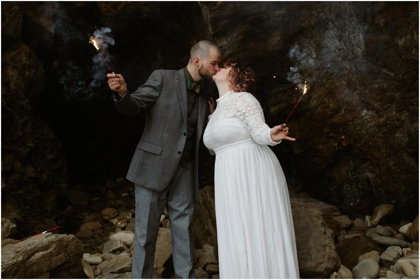 devils-punchbowl-elopement-newport-oregon-1356