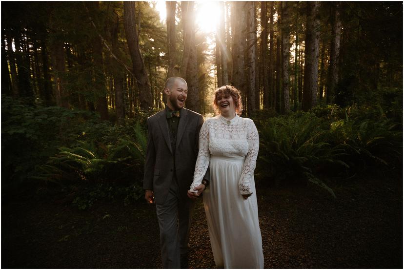 devils-punchbowl-elopement-newport-oregon-1551