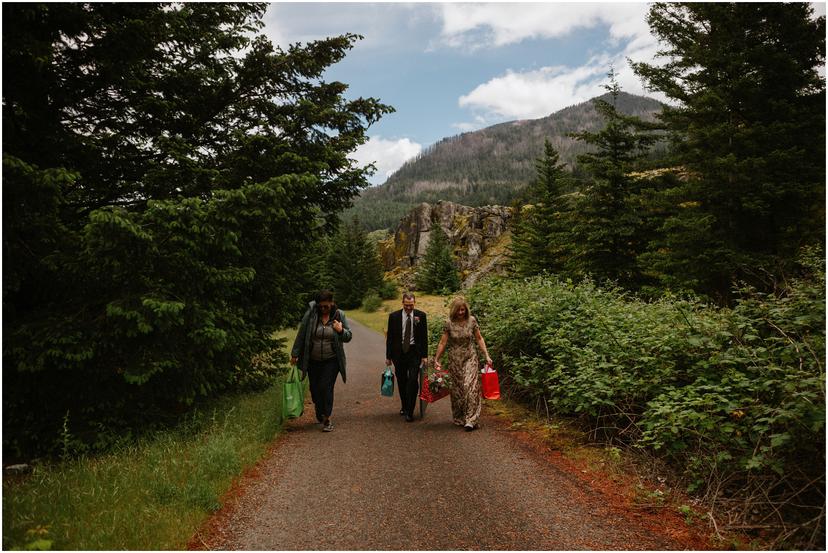 government-cove-elopement-columbia-river-gorge-wedding_0106