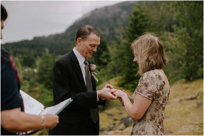government-cove-elopement-columbia-river-gorge-wedding_0132