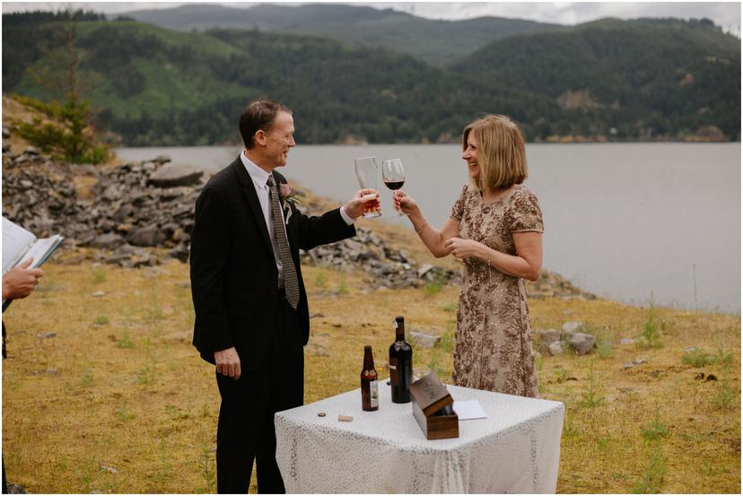 government-cove-elopement-columbia-river-gorge-wedding_0137