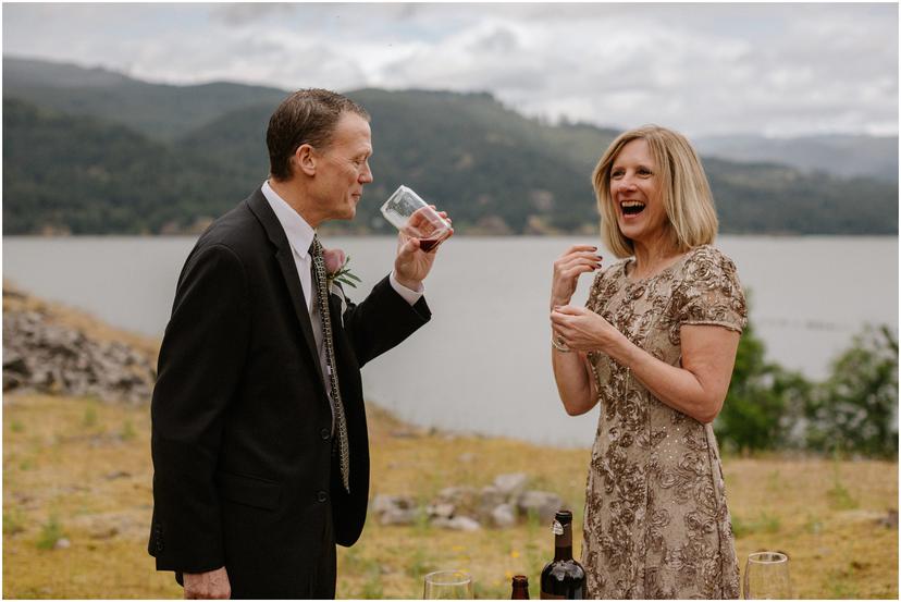government-cove-elopement-columbia-river-gorge-wedding_0143