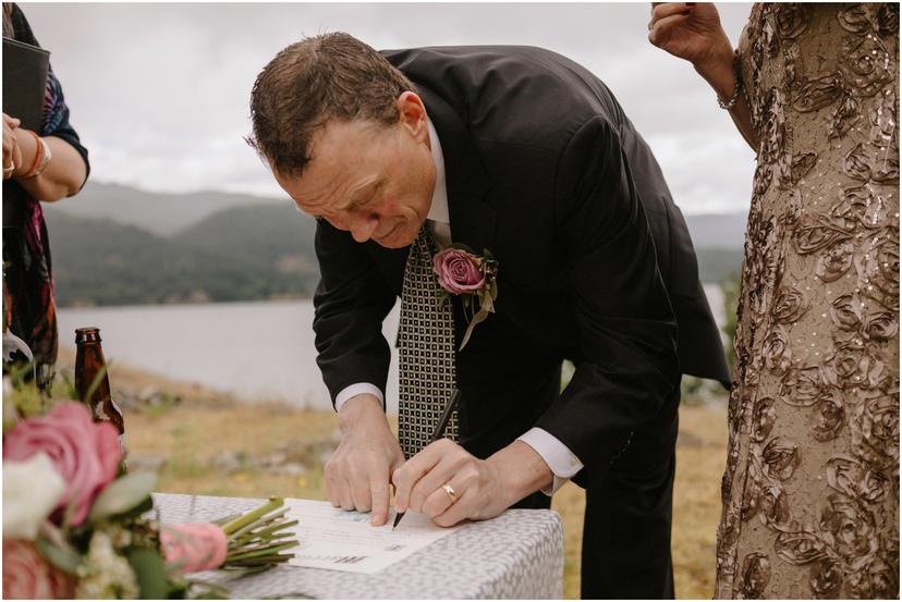 government-cove-elopement-columbia-river-gorge-wedding_0152