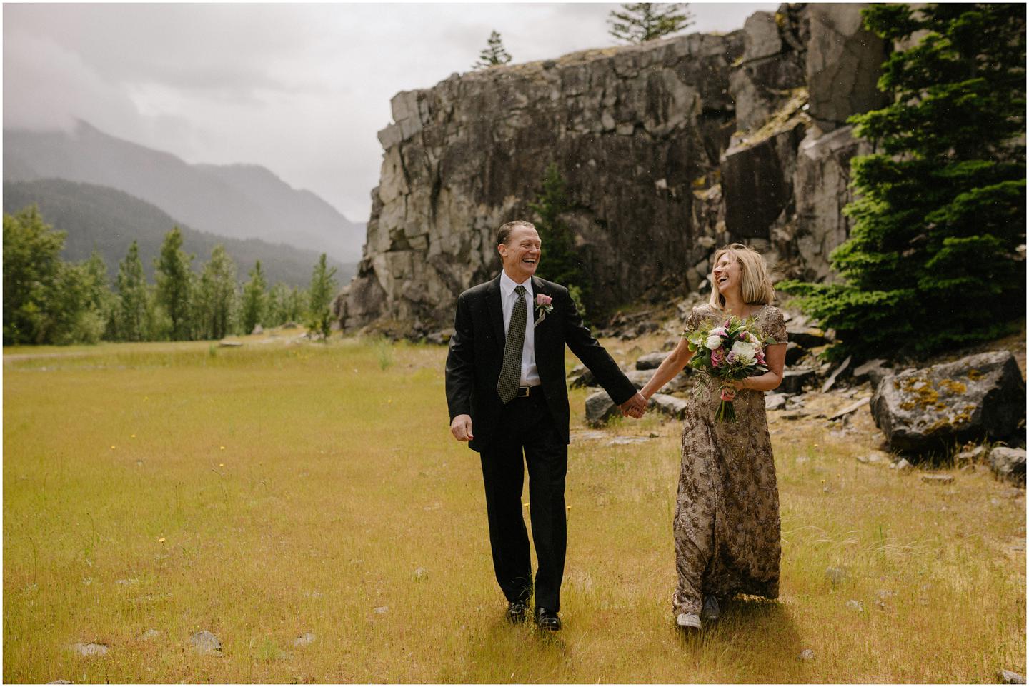 government-cove-elopement-columbia-river-gorge-wedding_0165