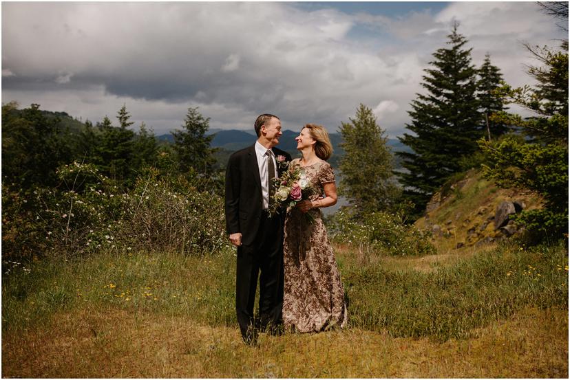 government-cove-elopement-columbia-river-gorge-wedding_0173