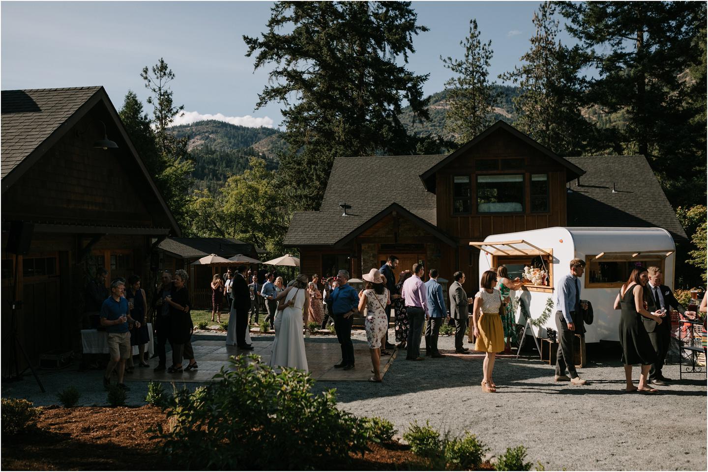 grants-pass-wedding-photographer-2549