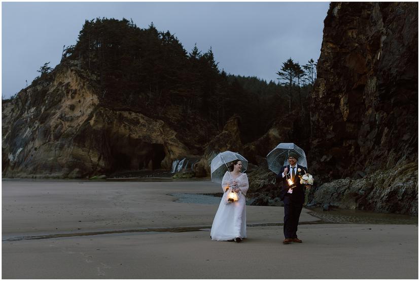 hug-point-elopement-lj-1092