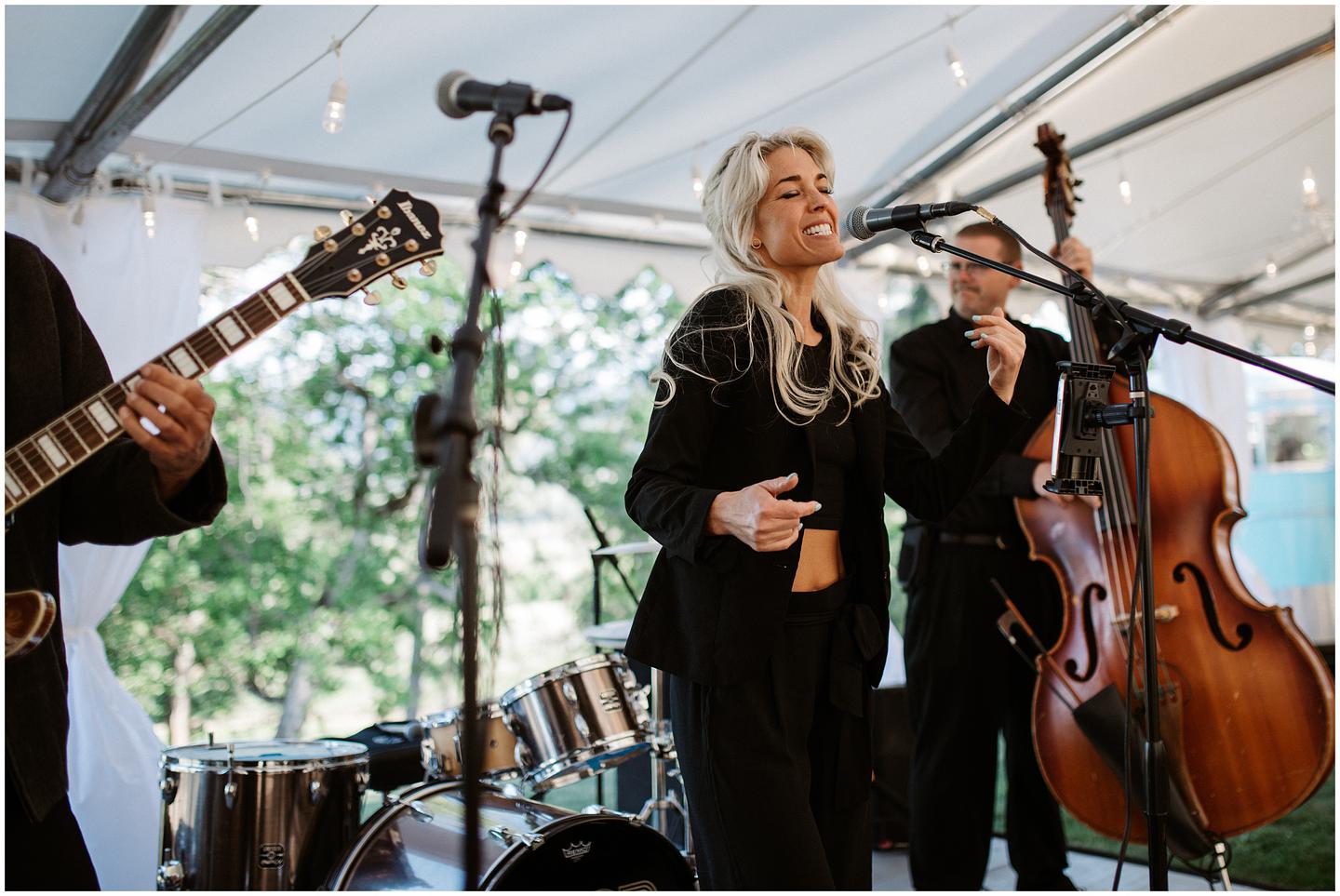 hummingbird-estate-wedding-1203