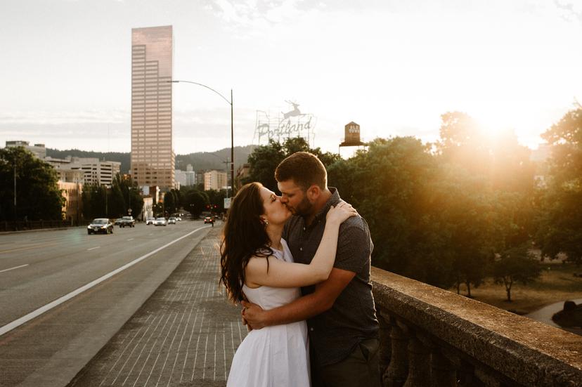 Modern and romantic Portland engagement photos