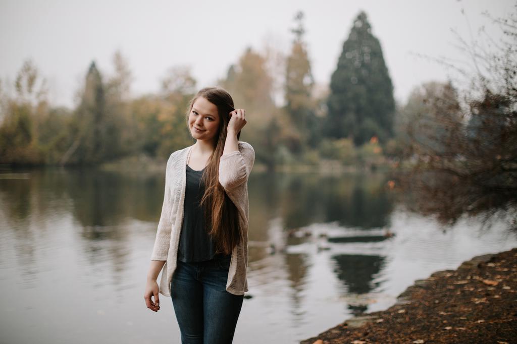 Crystal-Springs-Rhododendron-Garden-Senior-Photos
