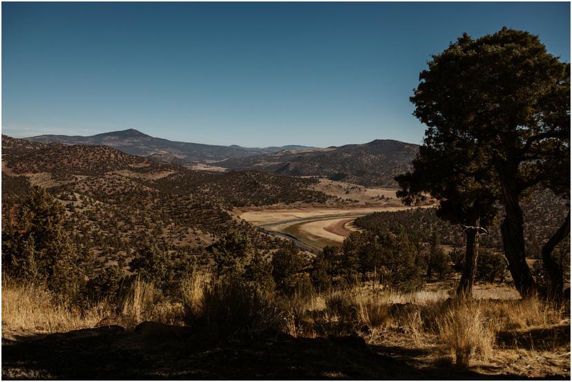 painted-hills-prineville-elopement-0005